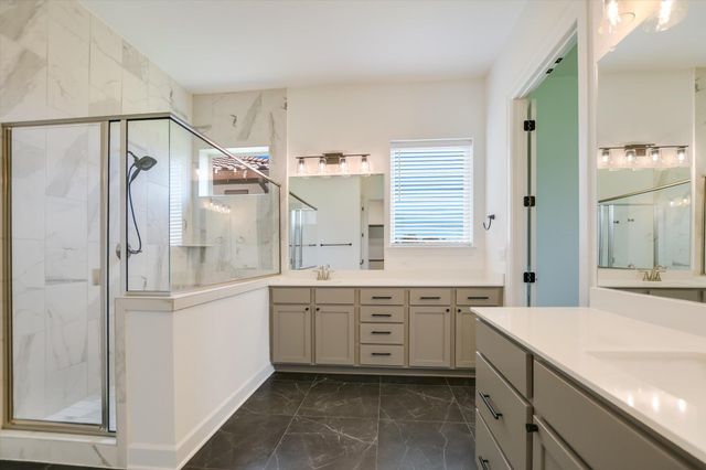 1809 Mazarro DR 11, Leander, TX 78641