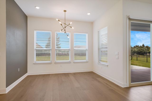 1809 Mazarro DR 11, Leander, TX 78641