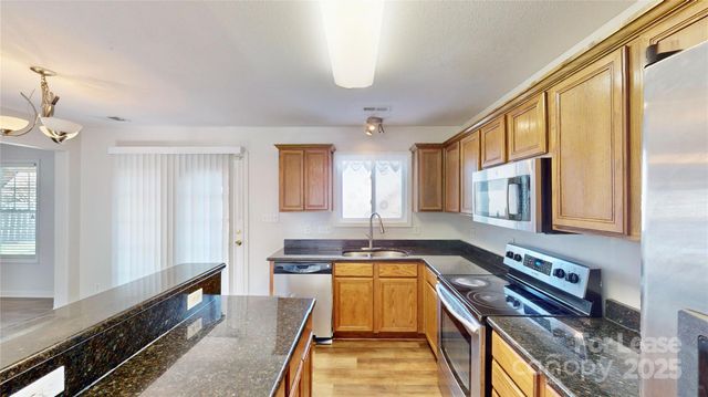 12911 Walking Stick Drive, Charlotte, NC 28278