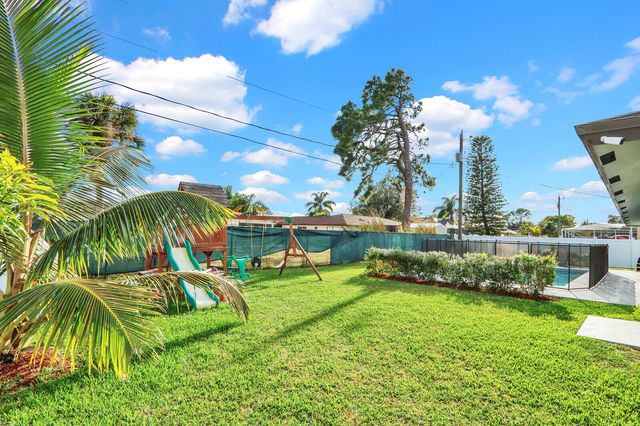 202 SW Chandler Terrace, Port St. Lucie, Port St Lucie, FL 34984