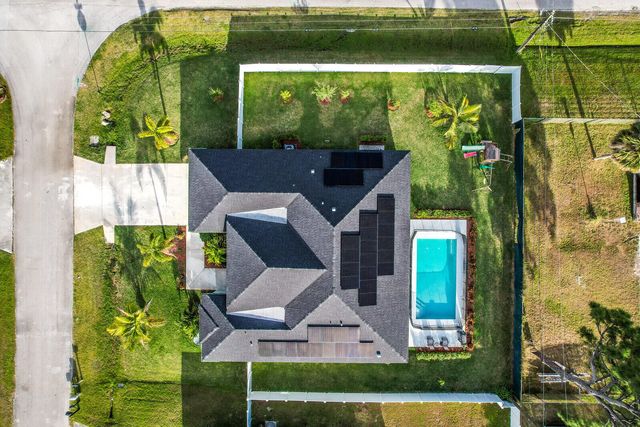 202 SW Chandler Terrace, Port St. Lucie, Port St Lucie, FL 34984