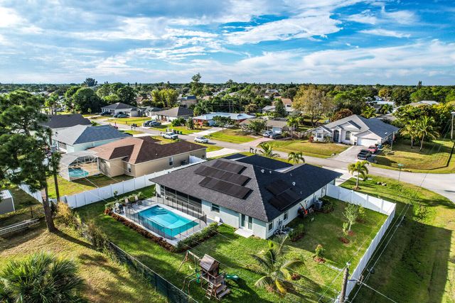 202 SW Chandler Terrace, Port St. Lucie, Port St Lucie, FL 34984