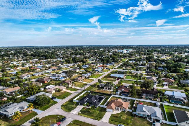 202 SW Chandler Terrace, Port St. Lucie, Port St Lucie, FL 34984