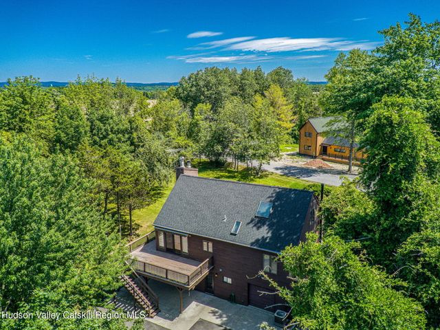 12 Dutchman Drive, Athens, NY 12015