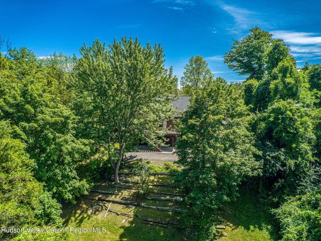 12 Dutchman Drive, Athens, NY 12015