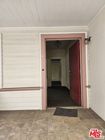 2026 W 30th Street, Los Angeles, CA 90018
