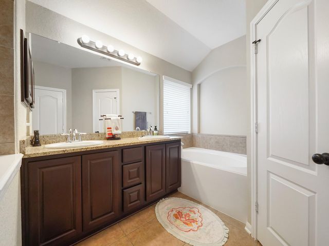 12718 Madison Boulder Lane, Humble, TX 77346