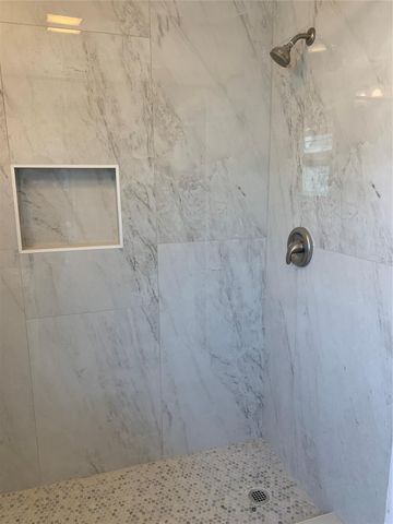 307 Avondale Street 1.5, Houston, TX 77006