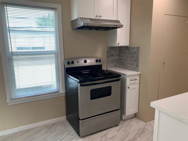 307 Avondale Street 1.5, Houston, TX 77006