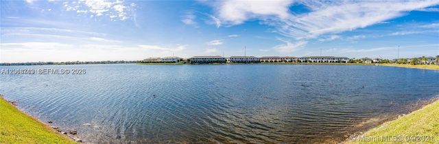 16036 NW 89th Ct, Miami Lakes, FL 33018