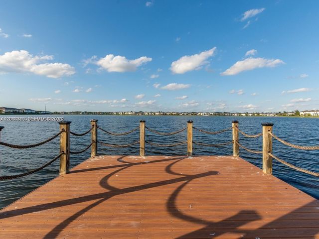 16036 NW 89th Ct, Miami Lakes, FL 33018