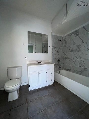 2126 AVENUE K, Wichita Falls, TX 76309