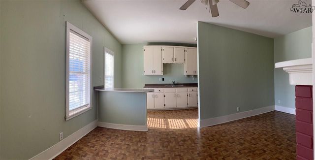 2126 AVENUE K, Wichita Falls, TX 76309