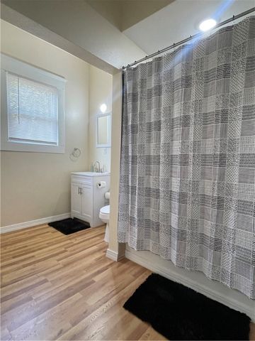 421 S Glenwood Avenue, Russellville, AR 72801