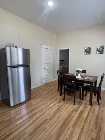 421 S Glenwood Avenue, Russellville, AR 72801