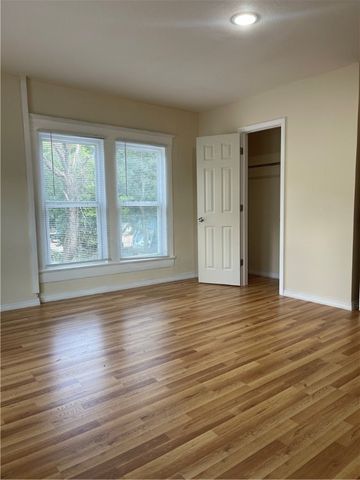 421 S Glenwood Avenue, Russellville, AR 72801