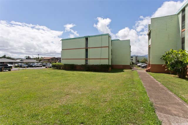 1046 Ehoeho Avenue 326, Wahiawa, HI 96786