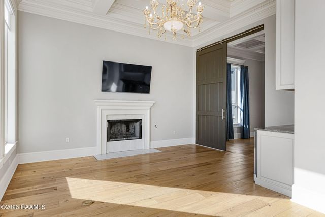 207 Kingfisher Drive, Lafayette, LA 70508