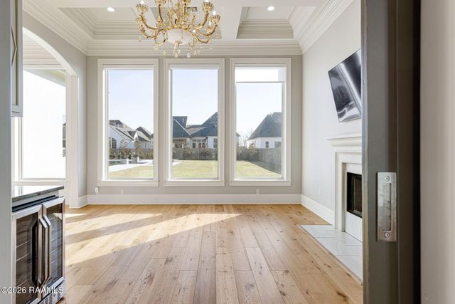 207 Kingfisher Drive, Lafayette, LA 70508