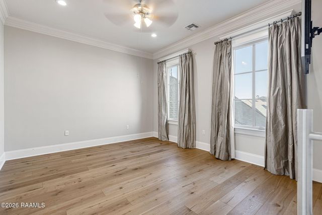 207 Kingfisher Drive, Lafayette, LA 70508