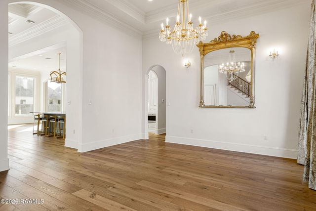 207 Kingfisher Drive, Lafayette, LA 70508