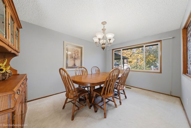 5216 W BAYWOOD Ct, Spokane, WA 99208