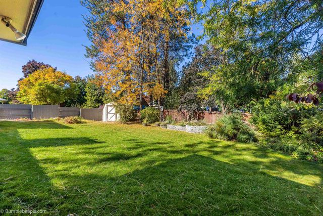 5216 W BAYWOOD Ct, Spokane, WA 99208