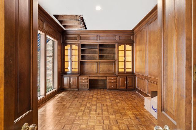 4876 Post Oak Timber Drive, Houston, TX 77056