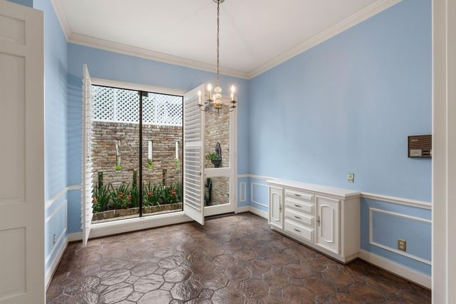4876 Post Oak Timber Drive, Houston, TX 77056