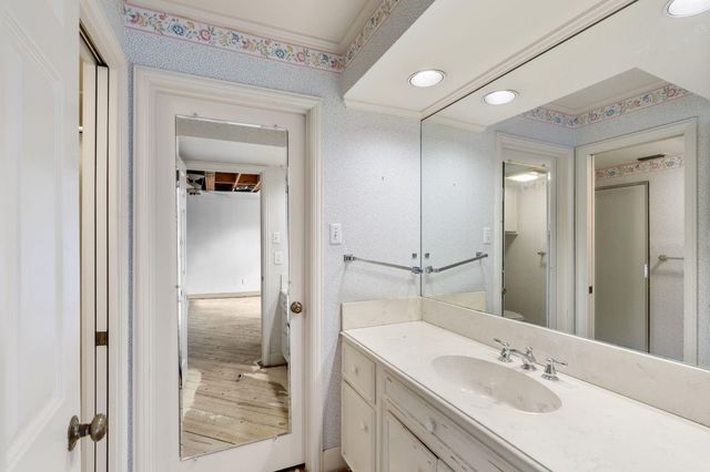 4876 Post Oak Timber Drive, Houston, TX 77056