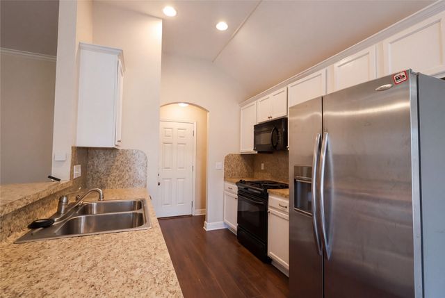 3214 Grand Lake Drive, Bossier City, LA 71111