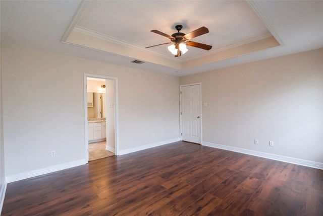 3214 Grand Lake Drive, Bossier City, LA 71111