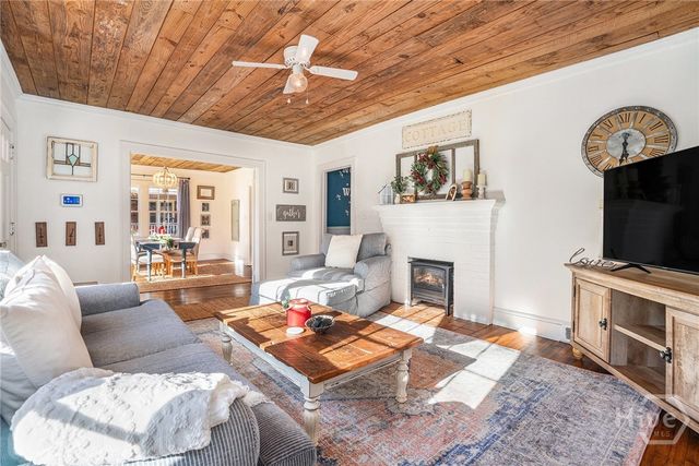 17 W Wright Street, Winder, GA 30680