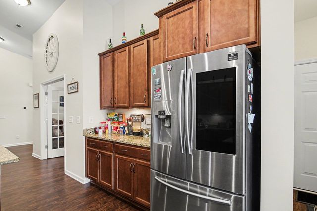 605 Queen Palm Ct., Little River, SC 29566