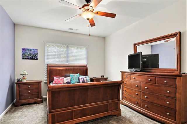 605 Queen Palm Ct., Little River, SC 29566