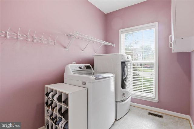 265 FOX CHASE ST, Warrenton, VA 20186