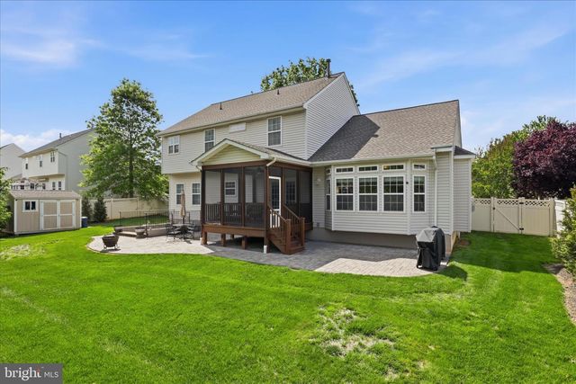 265 FOX CHASE ST, Warrenton, VA 20186