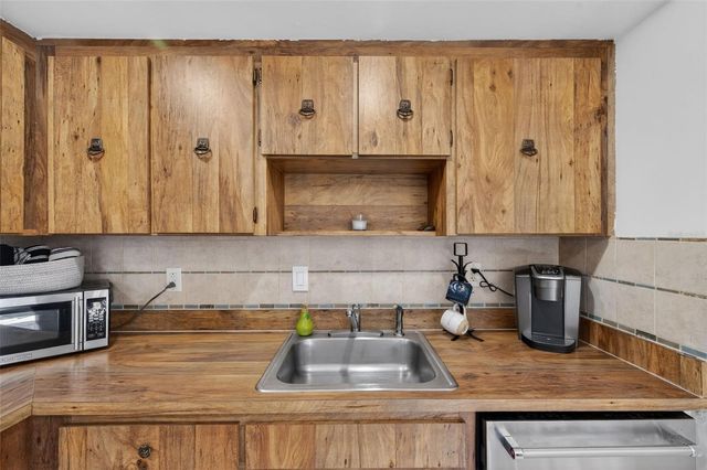 9883 88TH WAY, Seminole, FL 33777