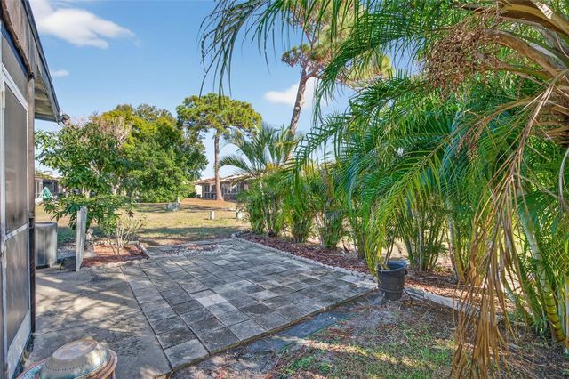 9883 88TH WAY, Seminole, FL 33777