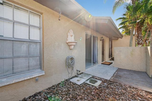 9883 88TH WAY, Seminole, FL 33777