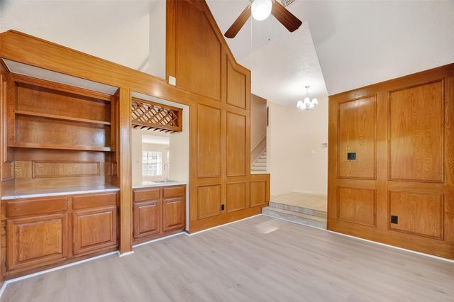 814 Heathgate Drive, Houston, TX 77062