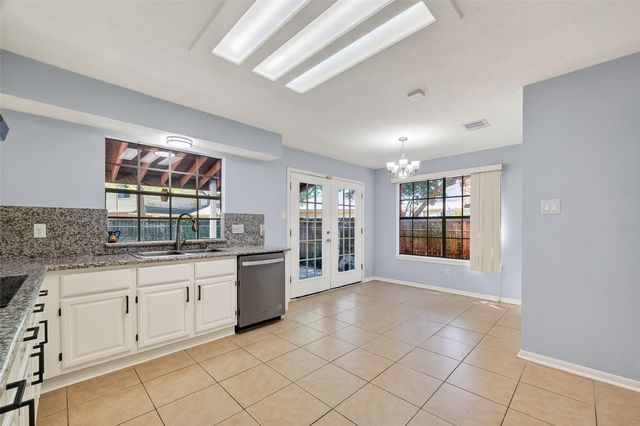 814 Heathgate Drive, Houston, TX 77062