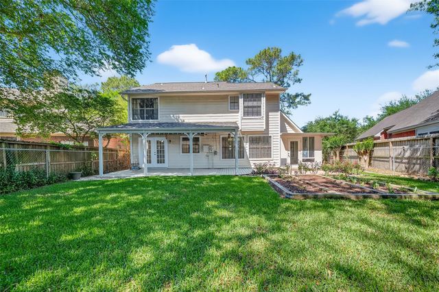 814 Heathgate Drive, Houston, TX 77062