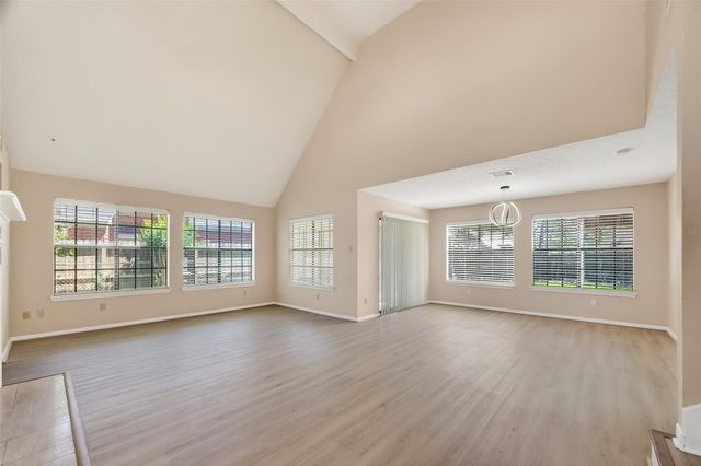 814 Heathgate Drive, Houston, TX 77062