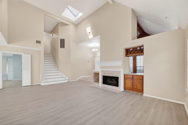 814 Heathgate Drive, Houston, TX 77062