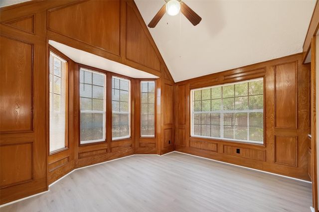 814 Heathgate Drive, Houston, TX 77062