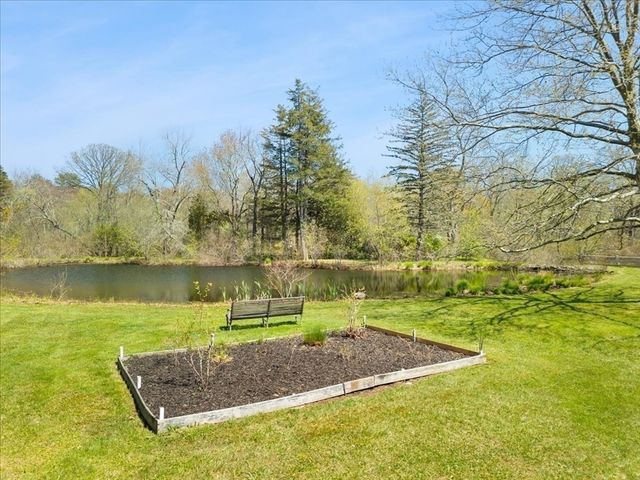 173 N Worcester St, Norton, MA 02766