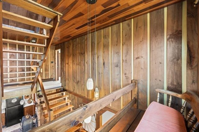 173 N Worcester St, Norton, MA 02766