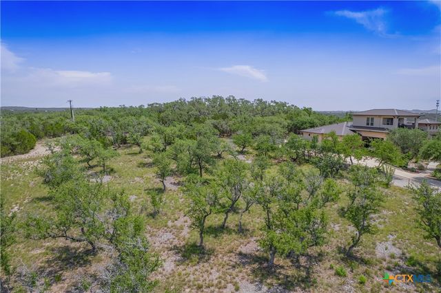 1552 Lake Ridge Boulevard, Canyon Lake, TX 78133