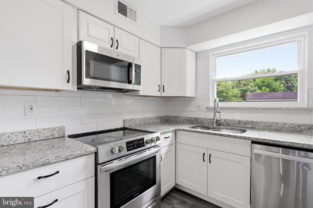 2231 MALTESE CT, Bensalem, PA 19020